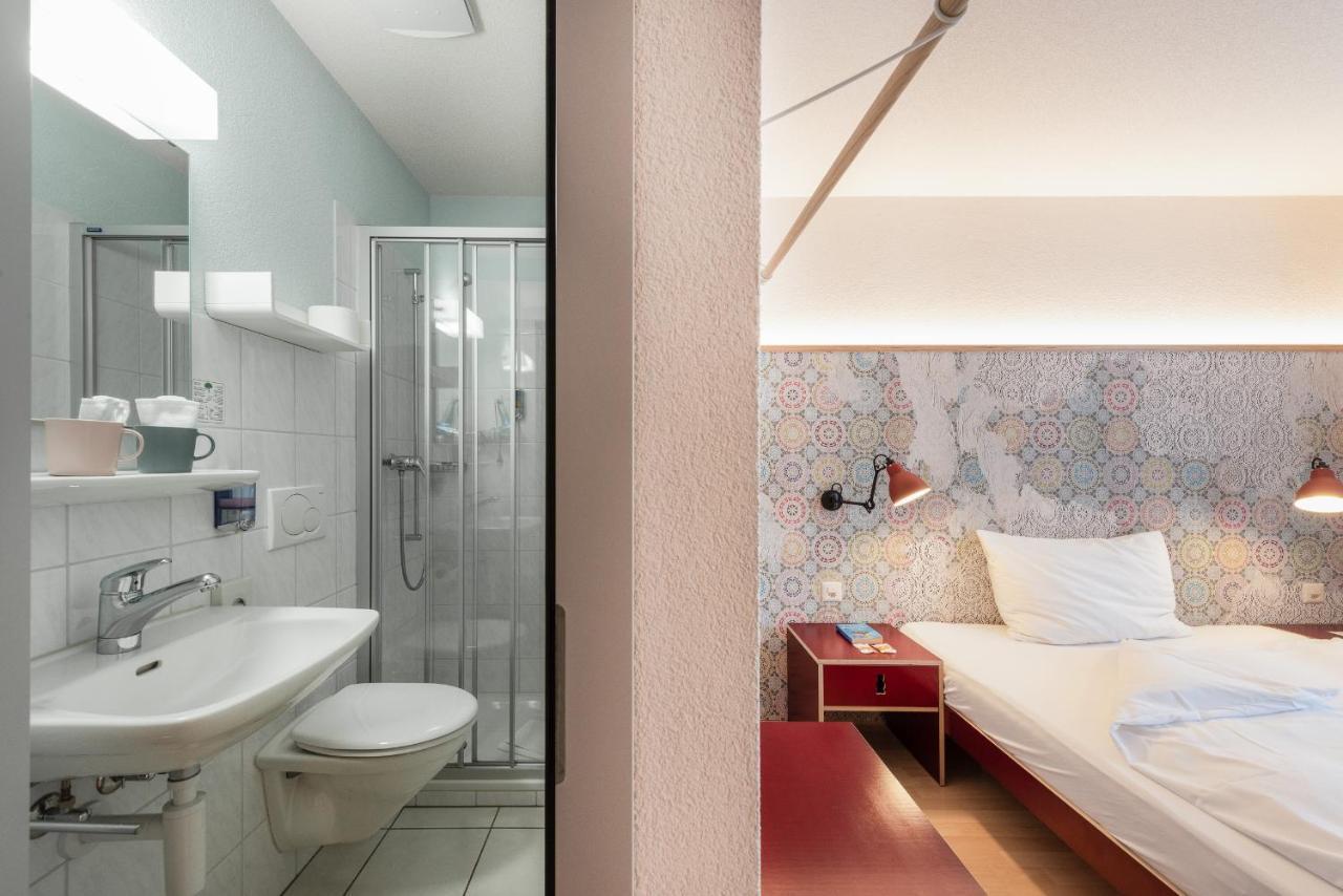 Baeren Self Check-In Hotel Solothurn Room photo